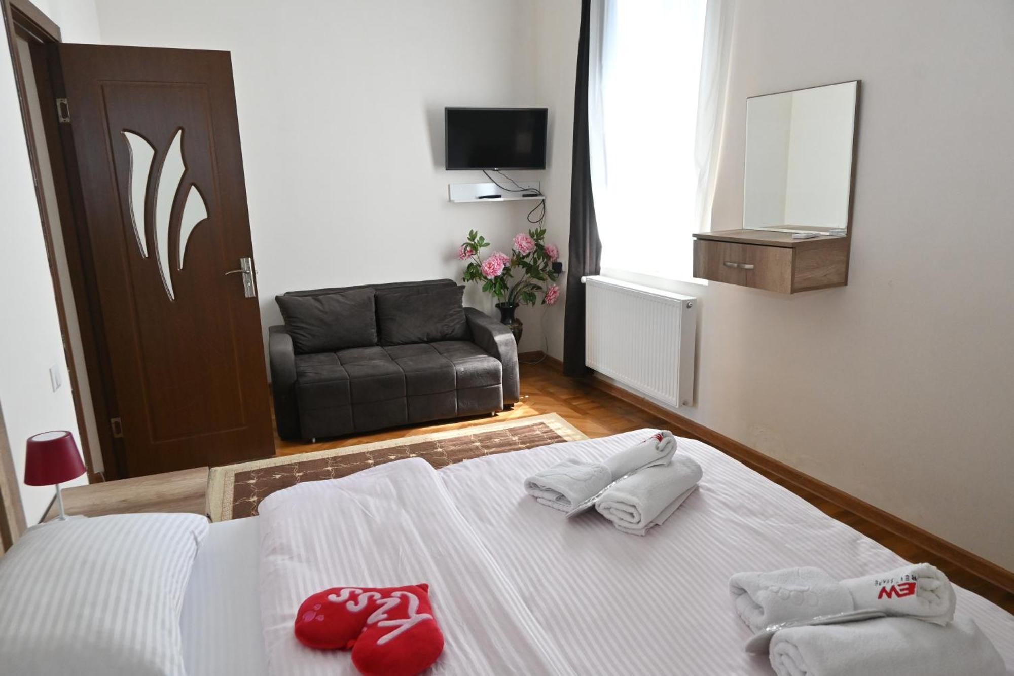 Jerusalem Hotel Кутаиси Экстерьер фото