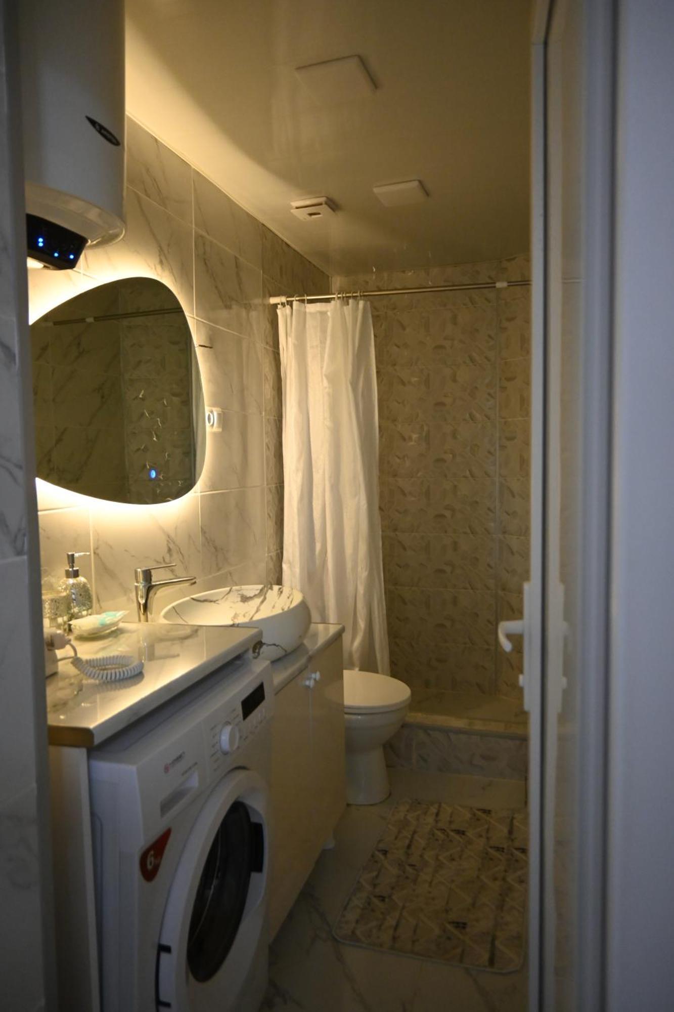 Jerusalem Hotel Кутаиси Экстерьер фото